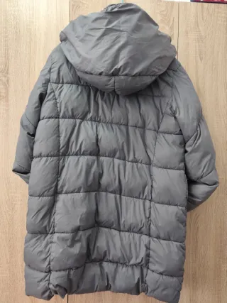 Chaqueta plumífero gris