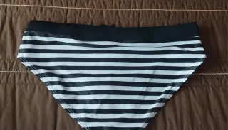 Bañador rayas blanco y negro talla M