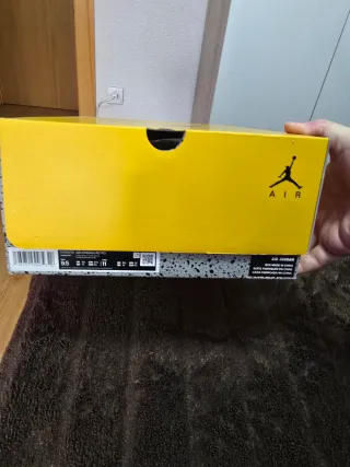 Jordan Retro 6 Blanco Amarillo