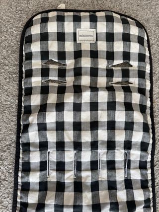 Colchoneta cuadros vichy blanco y negro miniCOTON