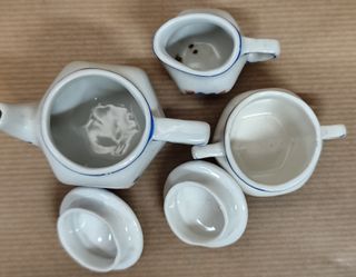 Juego de café para casa de muñecas