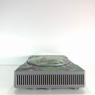 Playstation 1 legge tutto con cavi