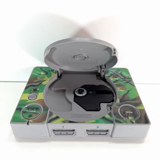 Playstation 1 legge tutto con cavi