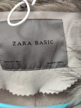 Abrigo Zara Beige/Gris con pelo