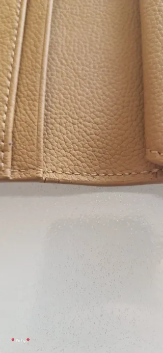 Portafoglio donna pelle con logo dorato