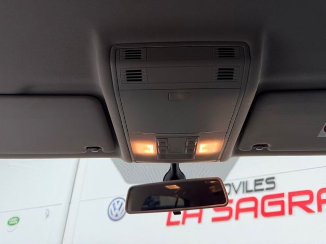 Volkswagen Touran Life (2017)