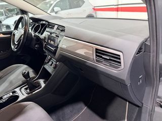 Volkswagen Touran Life