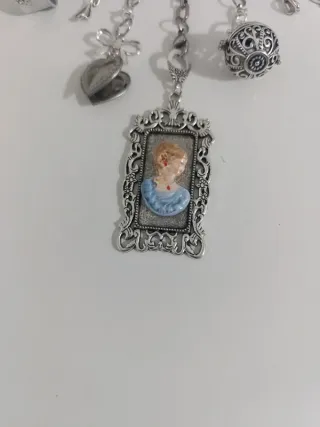 Chatelaine con acessori