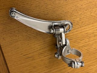 Desviador delantero Zeus