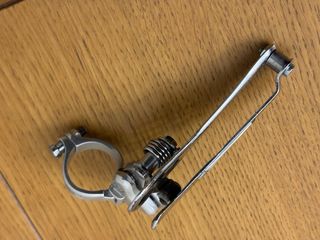 Desviador delantero Zeus