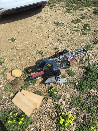 Sierra Ingletadora Bosch Rota