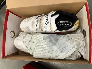 Zapatillas Ciclismo  Preguntar precio