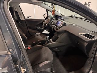 Peugeot 208 1.6 BlueHDi Style 2016