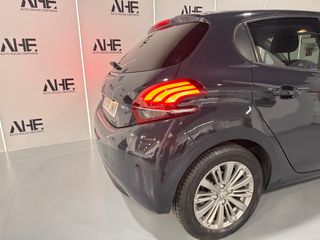 Peugeot 208 1.6 BlueHDi Style 2016