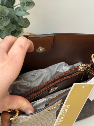 Bolso Michael Kors Beige y Marrón