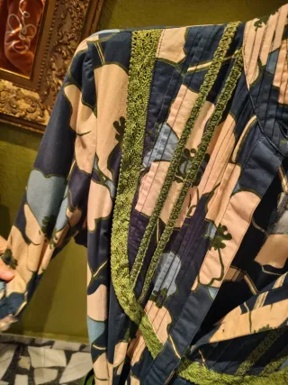 Vestido Almatrichi estampado floral con fajín