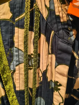 Vestido Almatrichi estampado floral con fajín