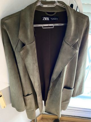 Chaqueta Zara antelina color caqui Talla XL Nueva