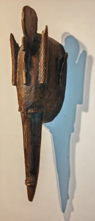 Máscara Africana Antigua