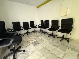 Local comercial en alquiler en Carlos Haya en Málaga