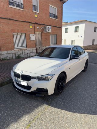 BMW 318 pack M
