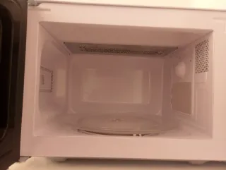 Microondas TEKA Grill 700W 20L