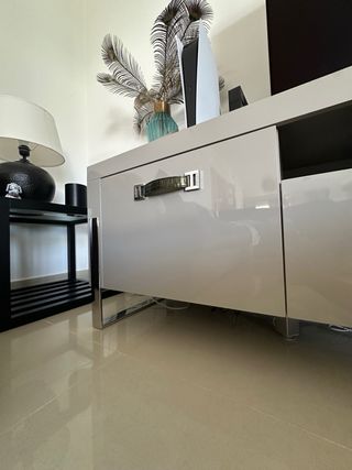Mueble TV Amboan 2,56m x 0,5m x 0,615m
