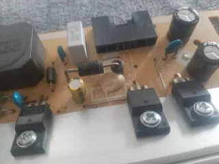 Fuente Alimentación TV Samsung UE50TU8005K