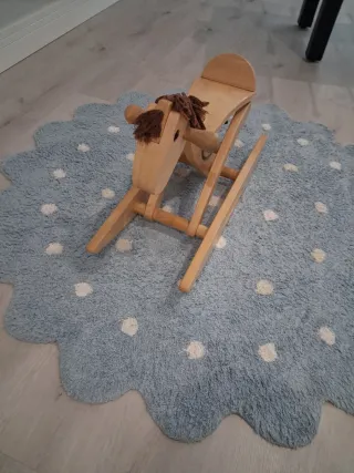 Caballito balancín de madera