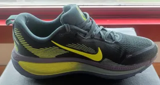 Nike Vomero 18 Verde y Amarillo