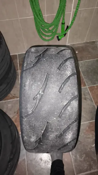 Neumático Nankang AR1 245/40 R18