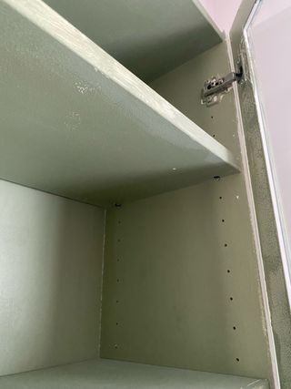 Vitrina efecto vintage verde y blanco