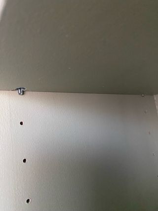 Vitrina efecto vintage verde y blanco