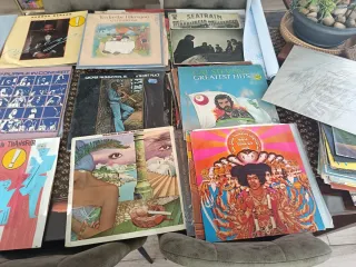 Lote 200 CDs y Vinilos Originales
