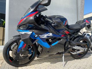 dasMoto vende BMW M1000RR con 2200 km (2024)
