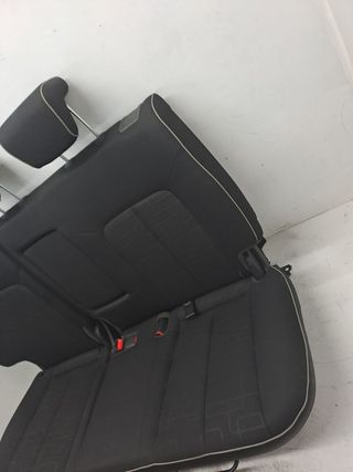 JUEGO ASIENTOS COMPLETO KIA VENGA