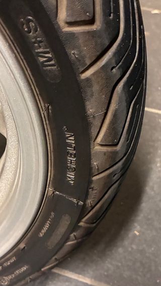 Daelim Steezer 125  muy buen estado.