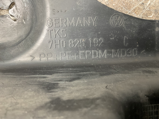 Cubrebajos tra dcho VW T5 2003-2015