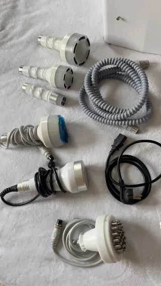 Máquina de Cavitación + 5 Lociones