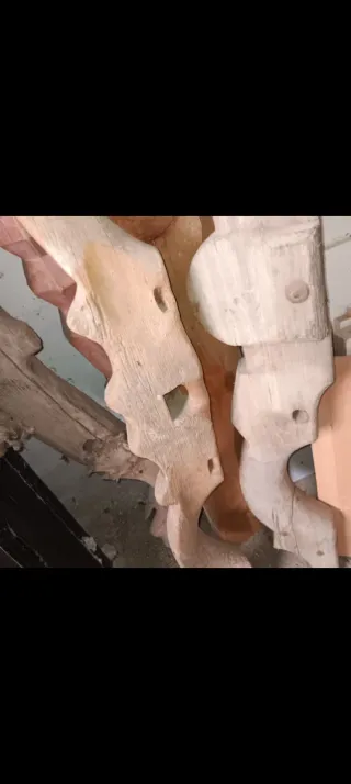 3 yugos de bueyes antiguos