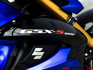 SUZUKI GSX-S 1000
