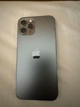 iPhone 12 Pro 256 gigasNegro con Cable