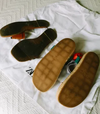 2 Sandalias ZARA+PRIMARK+Bolsa ZARA