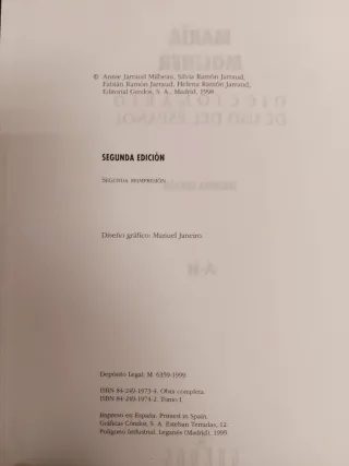 Diccionario uso español María Moliner. Gredos 1999