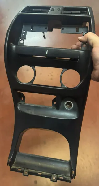 Consola Central Nissan Terrano Aireadores