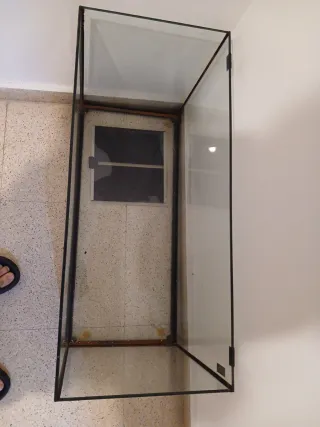 Pecera 126L en perfecto estado