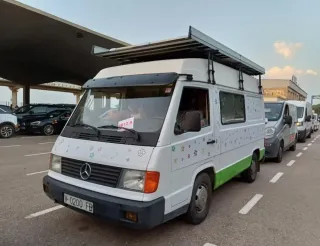 Mercedes-Benz mb100 camper y con itv