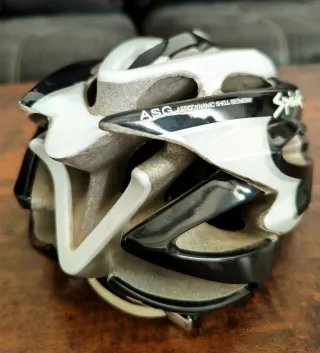 Casco Spiuk Blanco y Negro