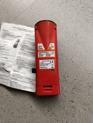 Medidor Láser SW-104TPV (pilas incluidas)