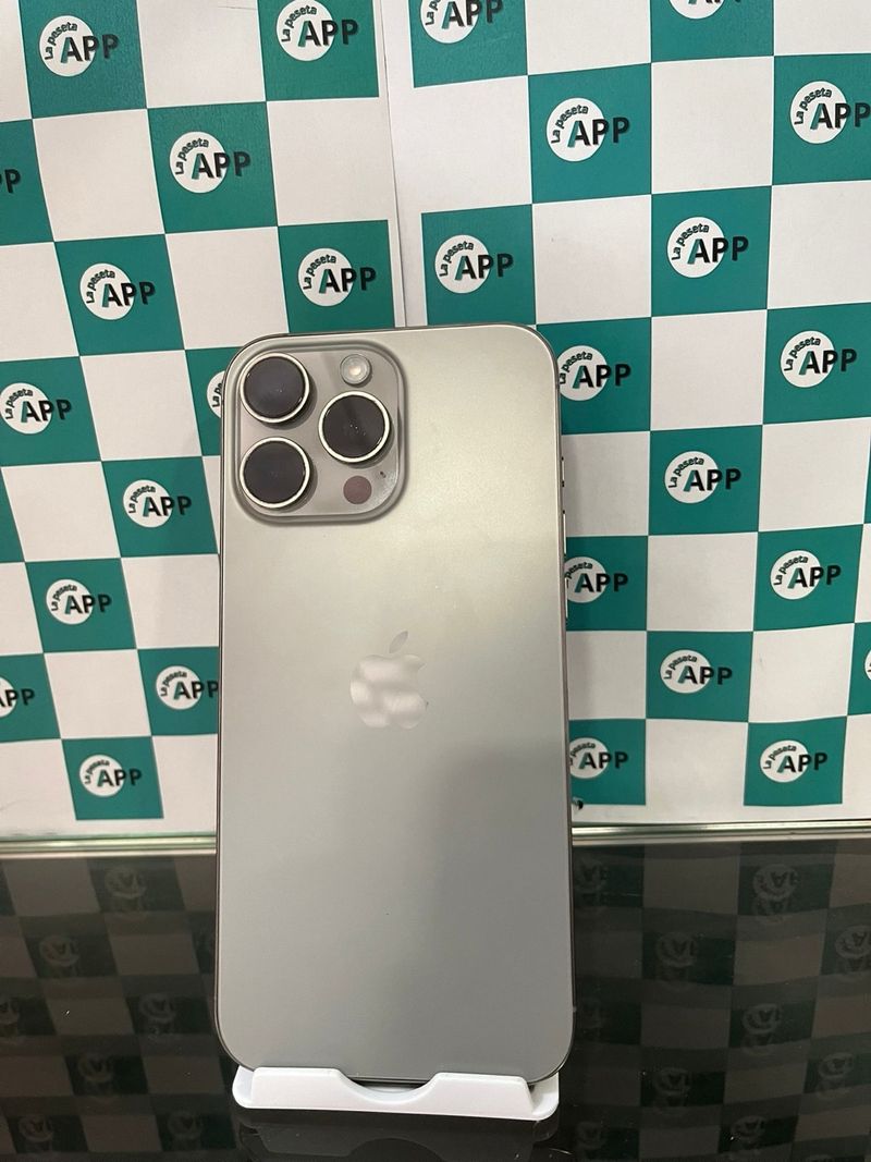 iPhone 16 Pro Max 256GB Gris